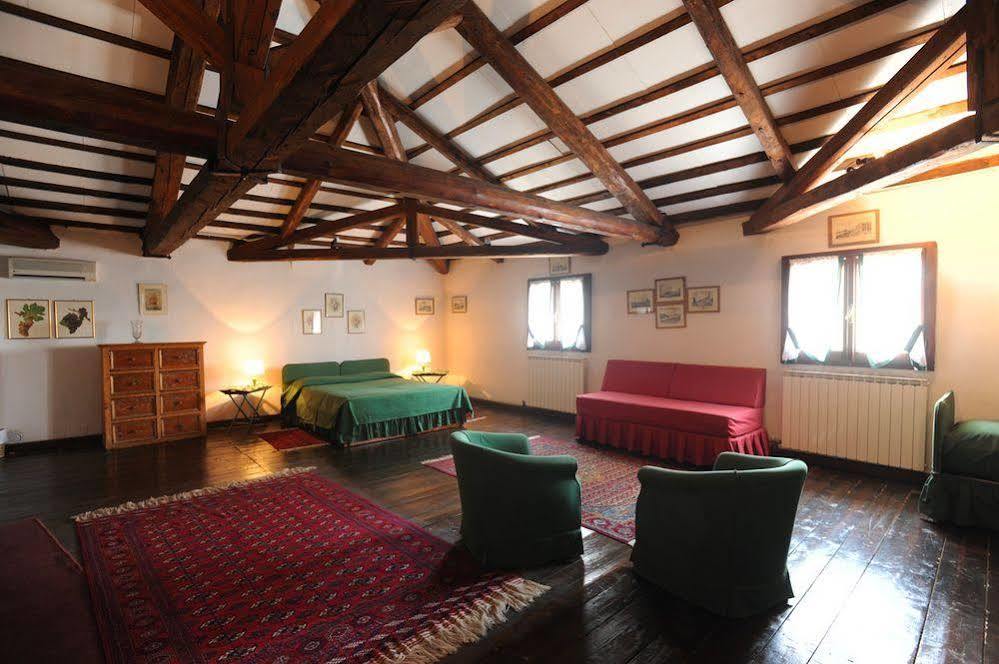 Castello Di Roncade Guest House Exterior foto